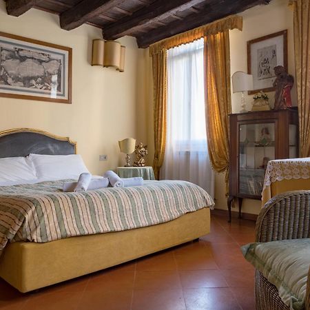 Lorenzo'S Home Venice Exterior photo